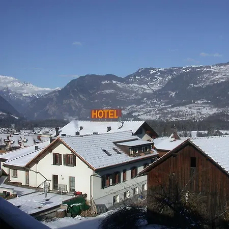 Hotell Reich 3*